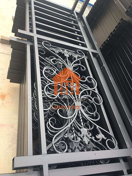 Check Out These Interesting Wrought Iron Fence Looks